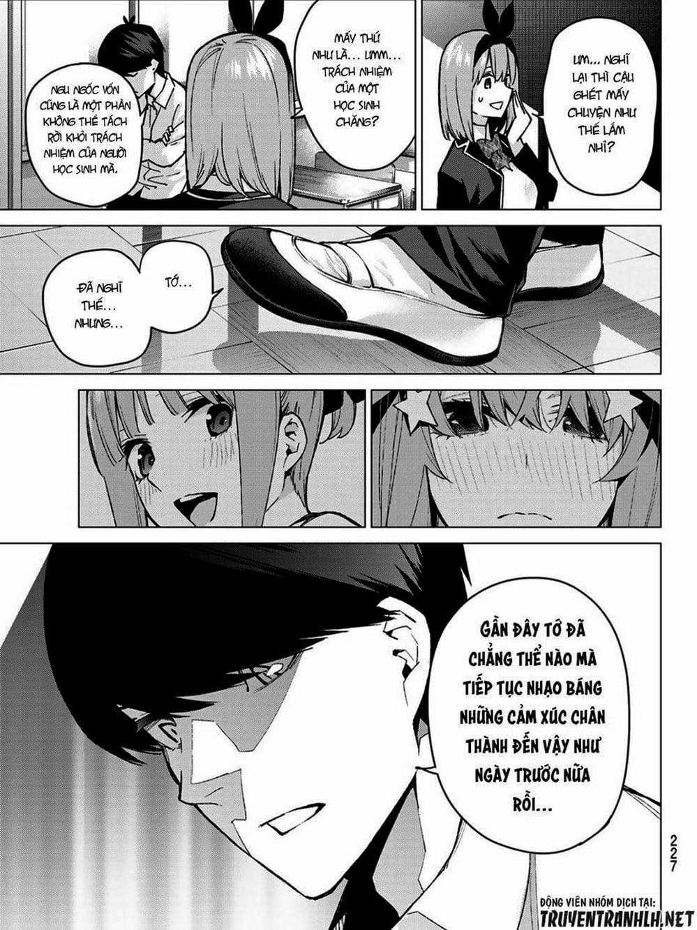 Truyện Tranh Nhà Có 5 Nàng Dâu - Gotoubun No Hanayome trang 6