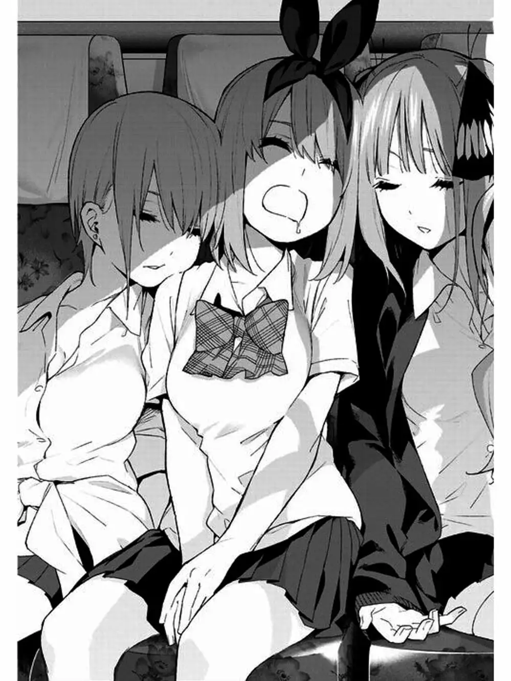 Truyện Tranh Nhà Có 5 Nàng Dâu - Gotoubun No Hanayome trang 6