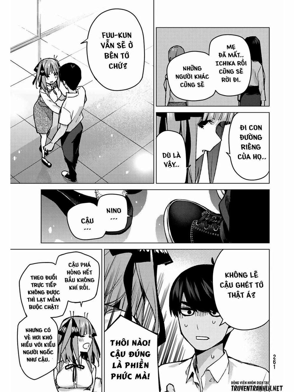 Truyện Tranh Nhà Có 5 Nàng Dâu - Gotoubun No Hanayome trang 6