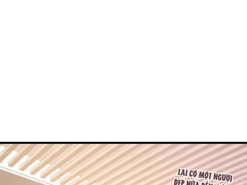 Truyện Tranh Trọng Sinh Không Làm Chạn Vương, Tôi Một Mình Nạp Game Thăng Cấp trang 4