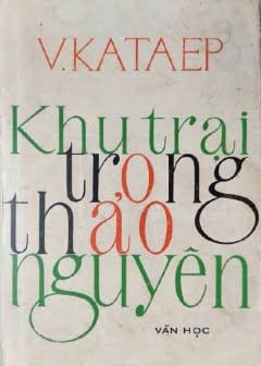 Khu Trại Trong Thảo Nguyên